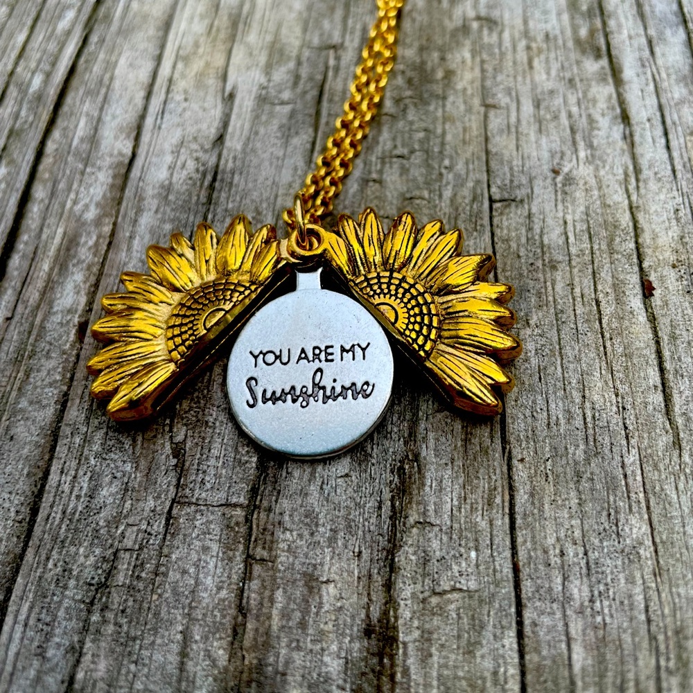 Sunshine necklace